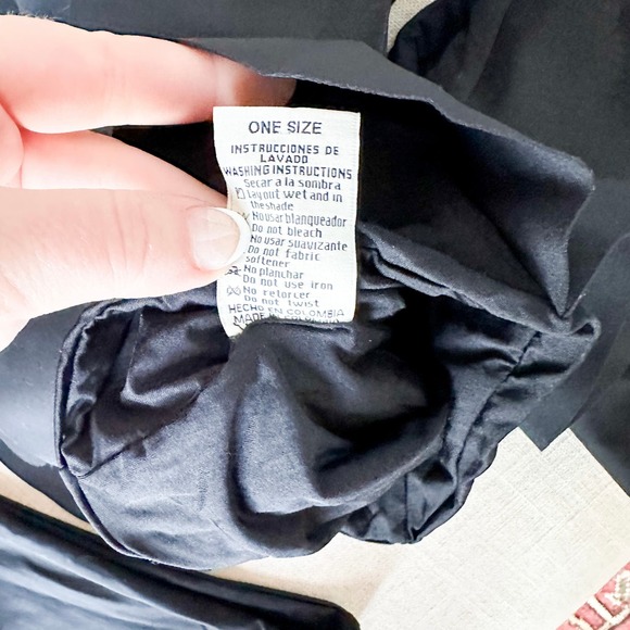 Maygel Coronel Black Mila Ruffle Two-Piece Bikini Swimsuit Set one size - Picture 14 of 15